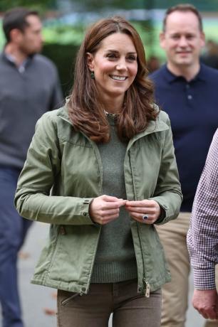 Kate Middleton visszatér királyi feladatokhoz szülési szabadság után 